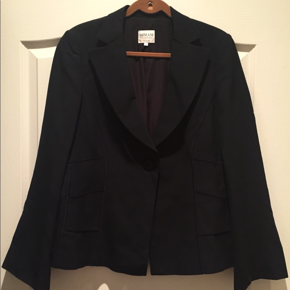 Armani Collezioni EUC Black Blazer